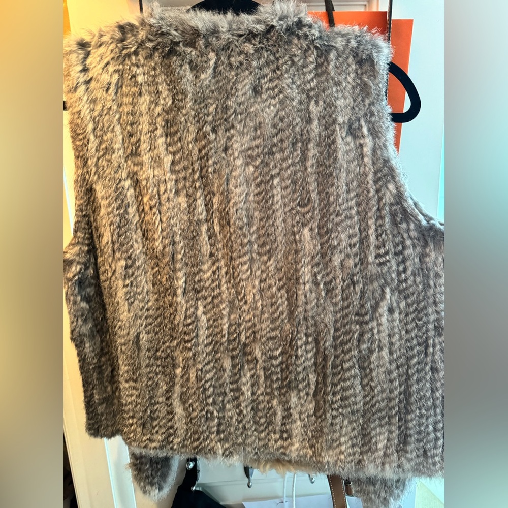 Grey Rabbit Fur Vest - Picture 2 of 3